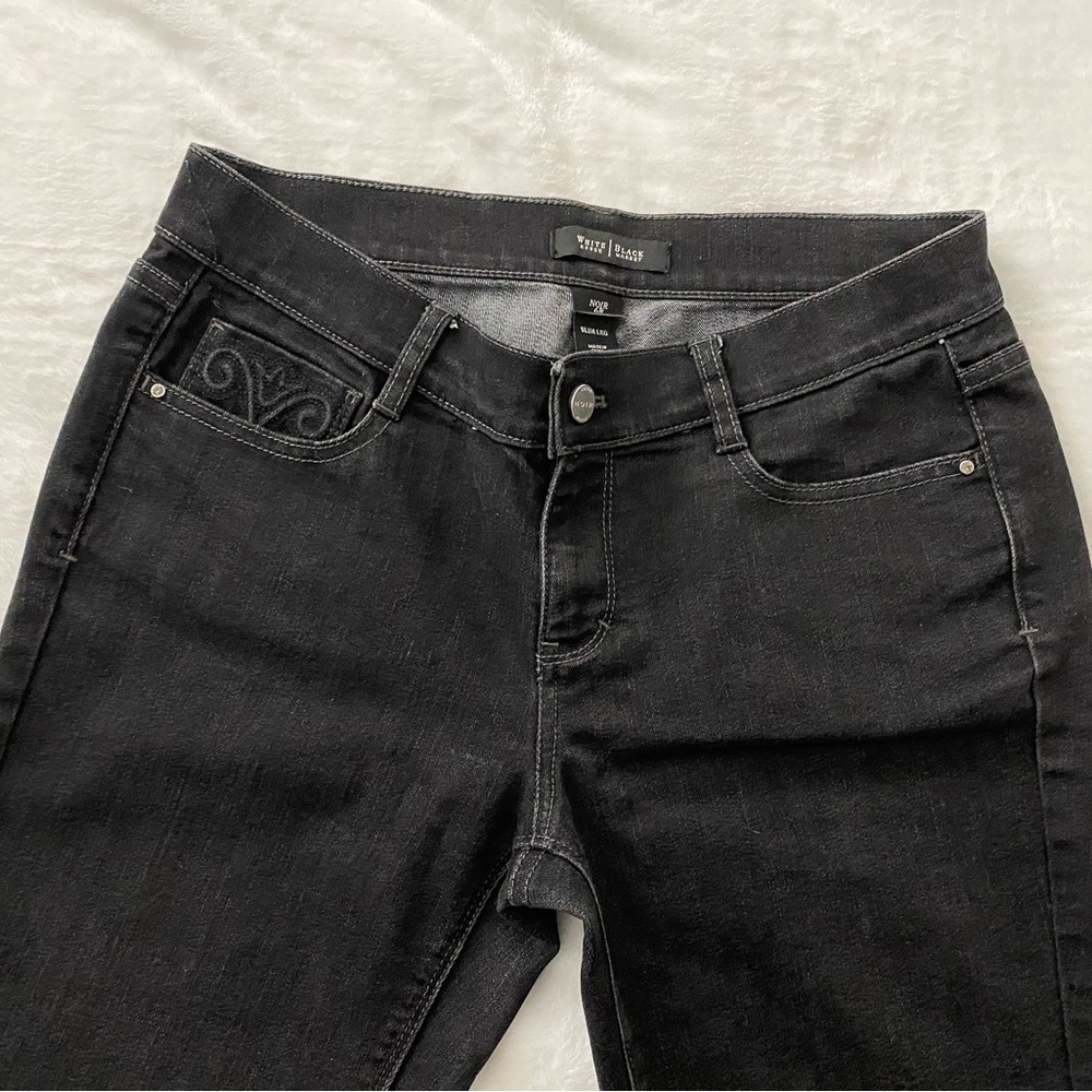 White House Black Market Noir Slim‎ Leg Mid Rise Black Jean Size 6R